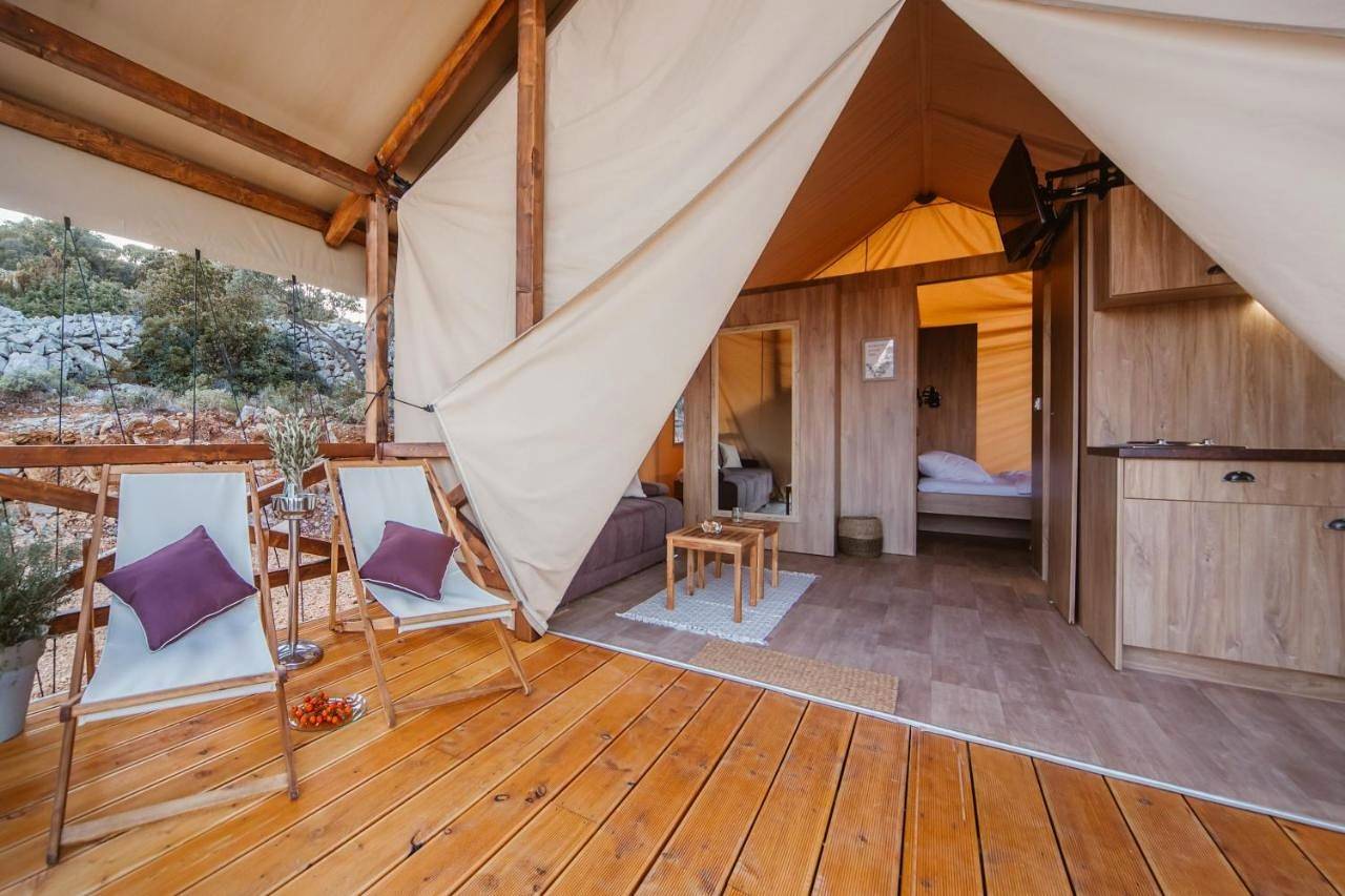 Mobile Home in Veli Losinj, Lošinj (Kvarner Bucht)