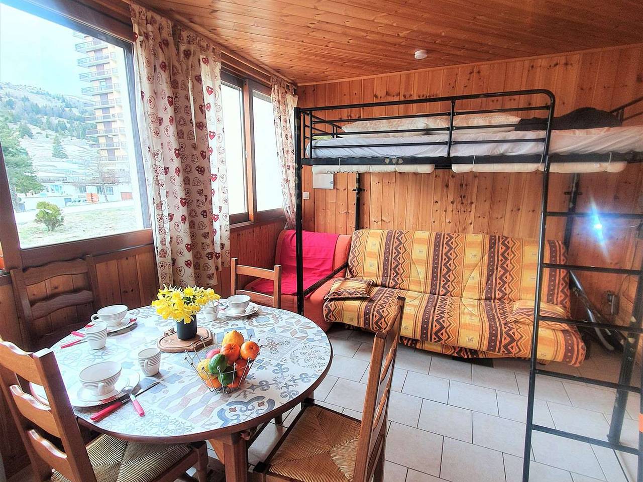 Entire studio, Cozy Studio for 2/3 in Superdévoluy – Ground Floor, Near Slopes in Saint-Étienne-en-Dévoluy, Le Dévoluy