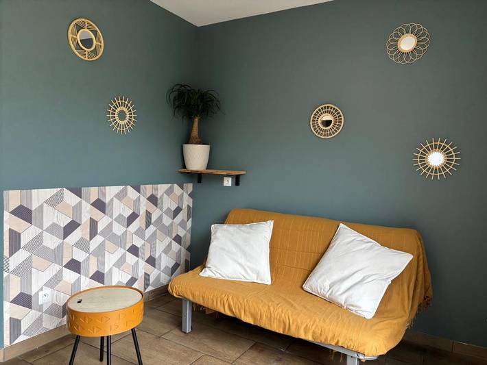 Gîte pour 4 personnes, avec piscine ainsi que jardin et terrasse, animaux acceptés à Cérans-Foulletourte - 2