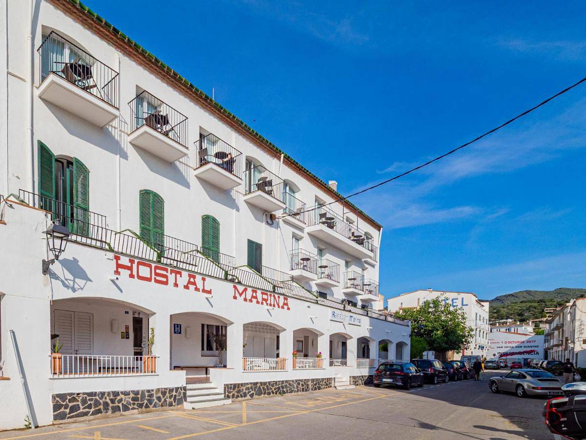 Hostal Marina Cadaqués in Platja del Port d'Alguer (Cadaques), Cadaqués