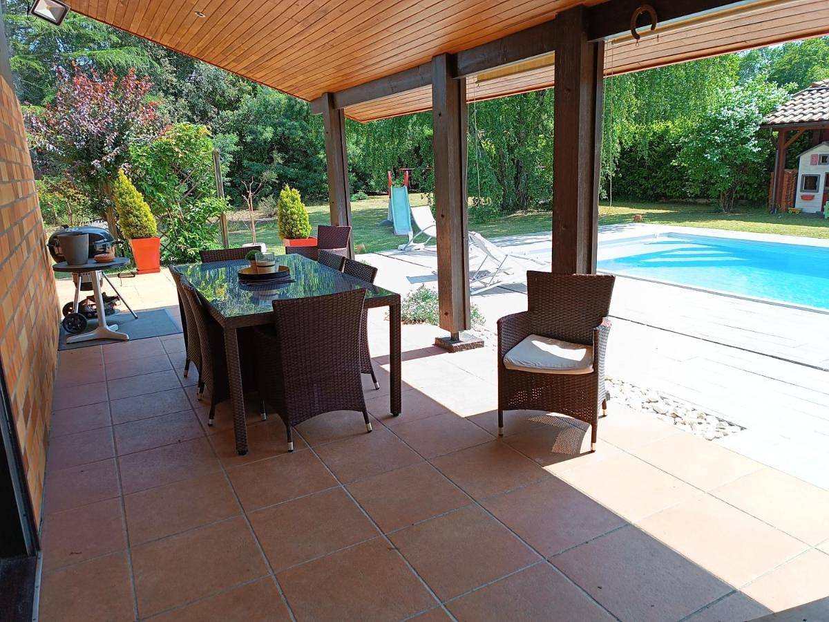 Four-Bedroom House in Cestas, Région de Bordeaux