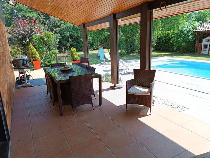 Location de vacances pour 6 personnes, avec piscine et jardin, adapté aux familles à Cestas - 3