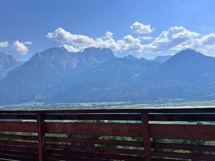 Ferienwohnung für 3 Personen, mit Balkon und Terrasse sowie Ausblick
