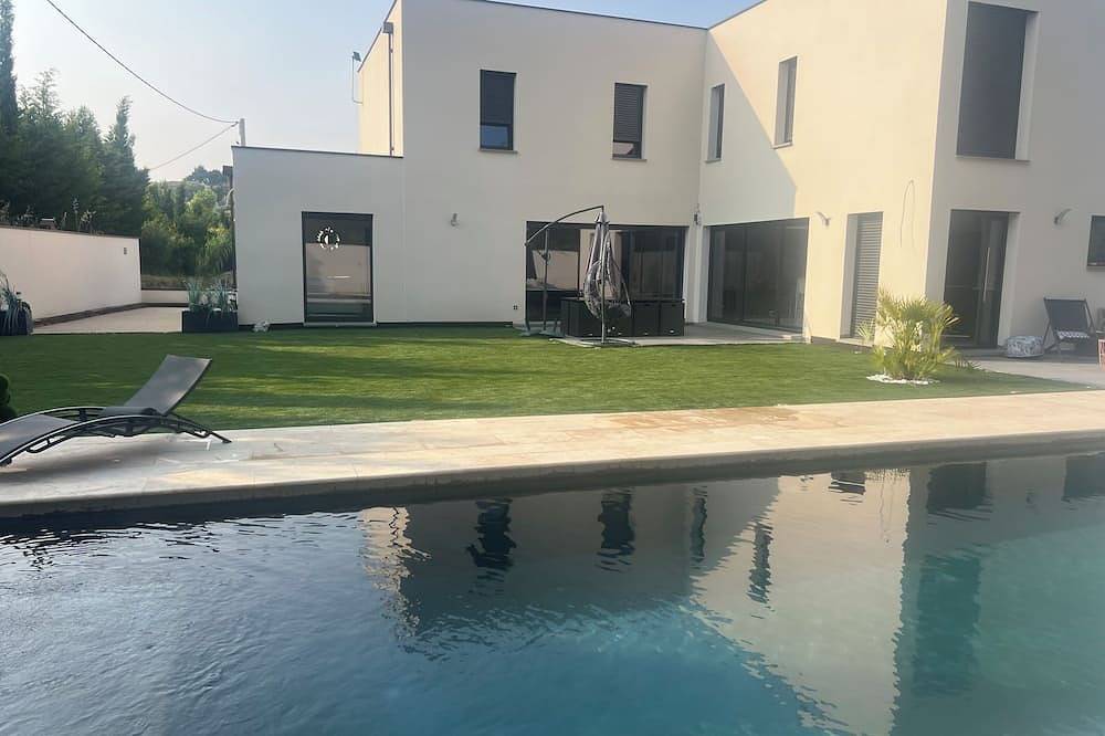 Villa pour 10 Personnes dans Vaison-la-Romaine, Parc naturel régional du Mont-Ventoux