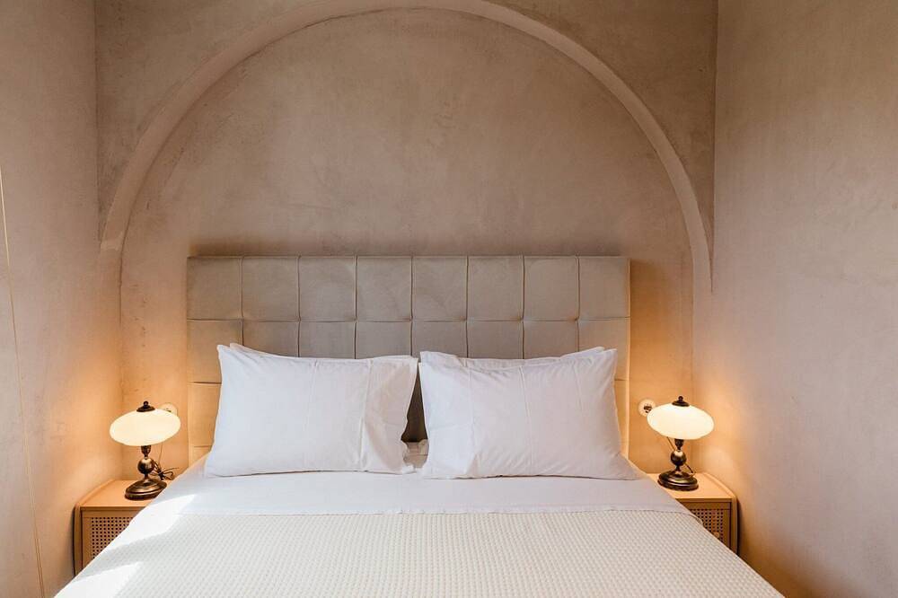 Villa Hydraline, 2 Bdr, Private Pool and Garden, Furnished Terrace, Vathy,. in Griechenland