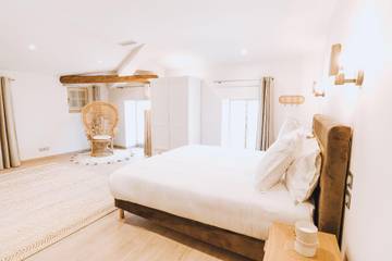 Gîte pour 4 personnes, avec piscine, animaux acceptés à Pézenas