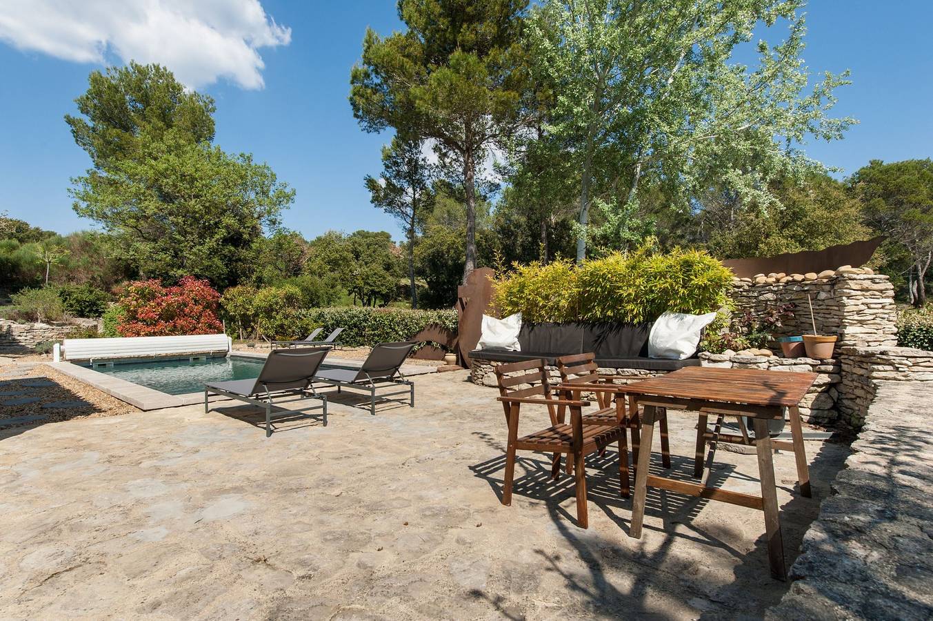 Luxury Provence Villa | Villa La Coquille | 4 Bedrooms | Private Pool | Perfect for Families in Saumane-de-Vaucluse, Vaucluse