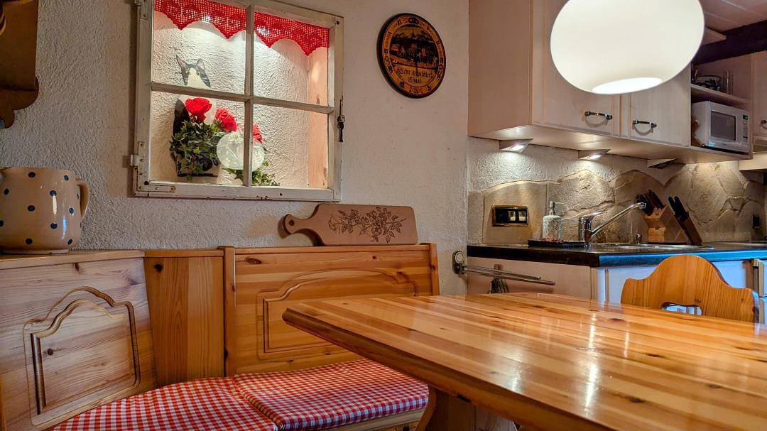 Revier hike to Herrenegg in Engi, Glarus Süd