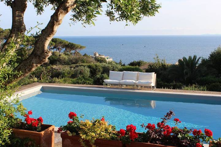 Ferienhaus für 12 Personen, mit Terrasse in Ansedonia