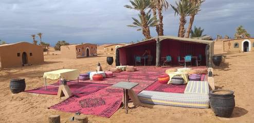 Chambre d’hôte pour 2 personnes, avec vue ainsi que terrasse et jardin dans Mhamid El Ghizlane