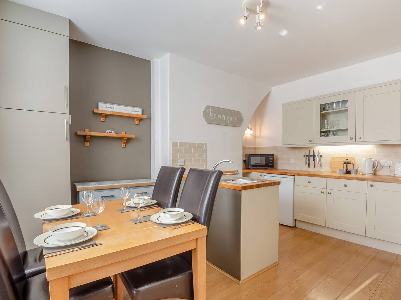 Rhiw Bank Apartment in Colwyn Bay, Conwy region