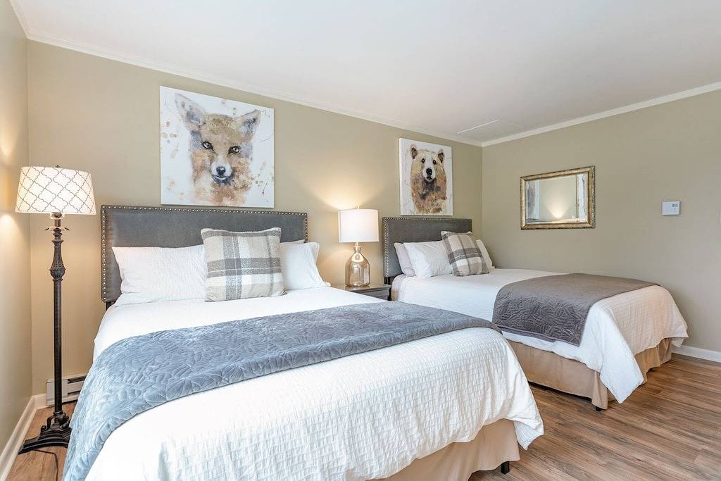 Ganze Wohnung, Newly remodeled condo in great location with fabulous views!! in Vail Ski Resort, Vail