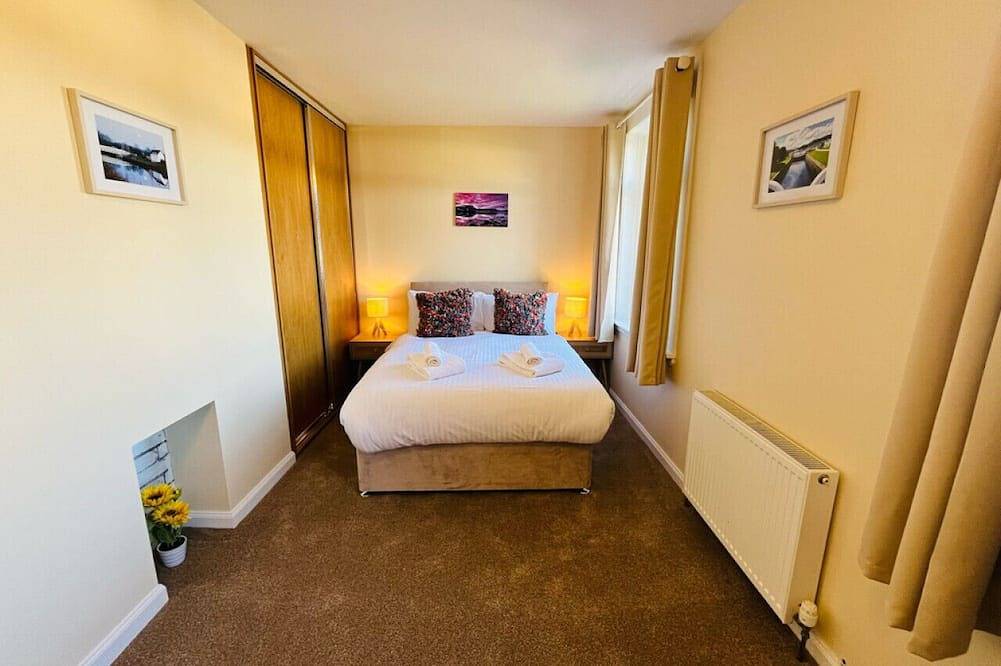 Entire apartment, Florrie's near Fort William Town Centre in Nevis Range, Fort William