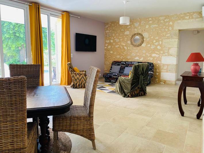 Location de vacances pour 2 personnes, avec vue et jardin à Floirac - 4