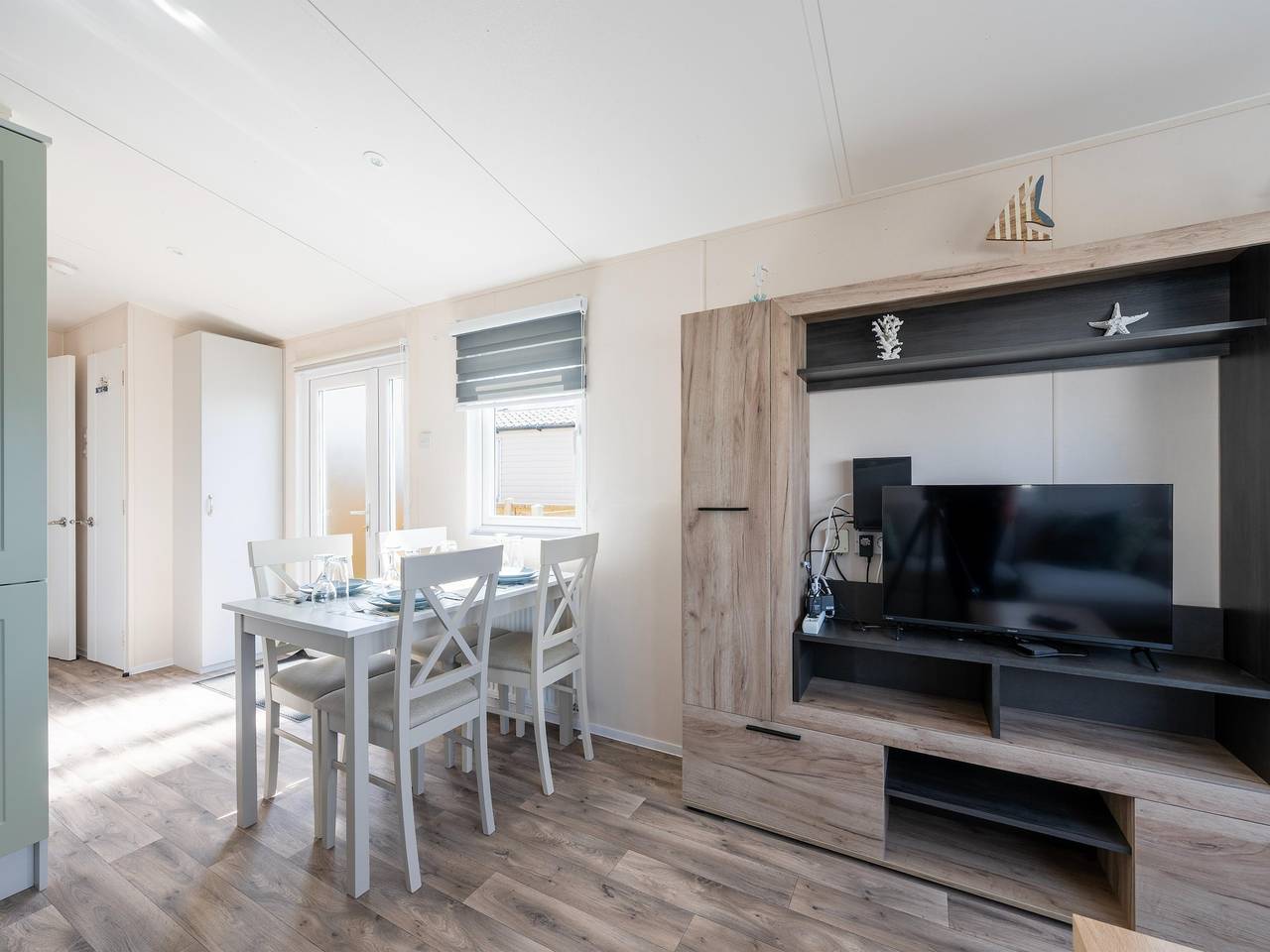 Mobil-home avec jardin et terrasse (4+2) in Blankenberge, Côte belge