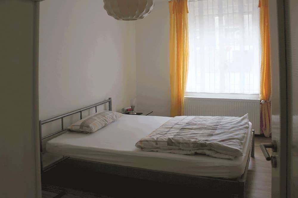 Ganze Wohnung, Duisburg -Tor zum Niederrhein und Ruhrgebiet- in Meiderich/Beeck, Duisburg