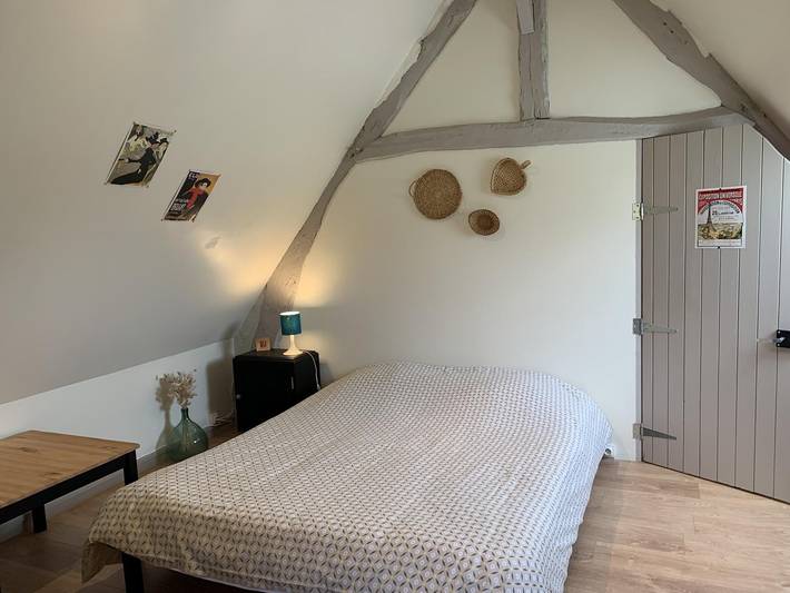 Gîte pour 2 personnes, avec jardin dans Saint-Maclou-de-Folleville