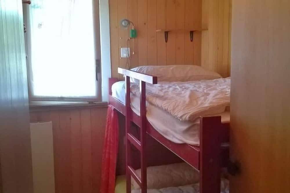 Chalet Magnus am Sarner See by Interhome in Sarnen, Obwalden