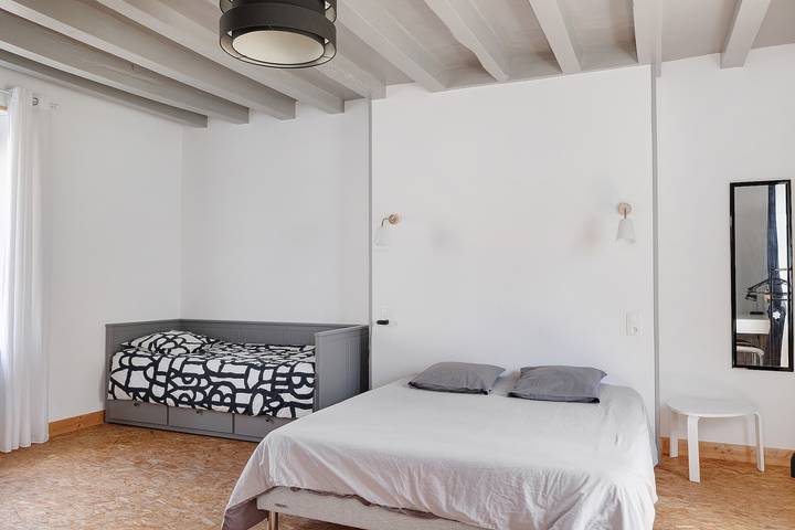 Le Gîte Des Anges - 12 personas, piscina privada, terraza y Wi-Fi in Angé, Región de Blois