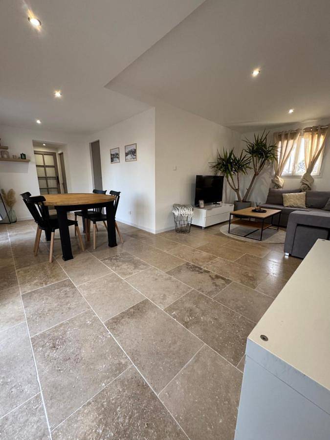 Location de vacances pour 4 personnes, avec jardin et terrasse à Saint-Julien - 4