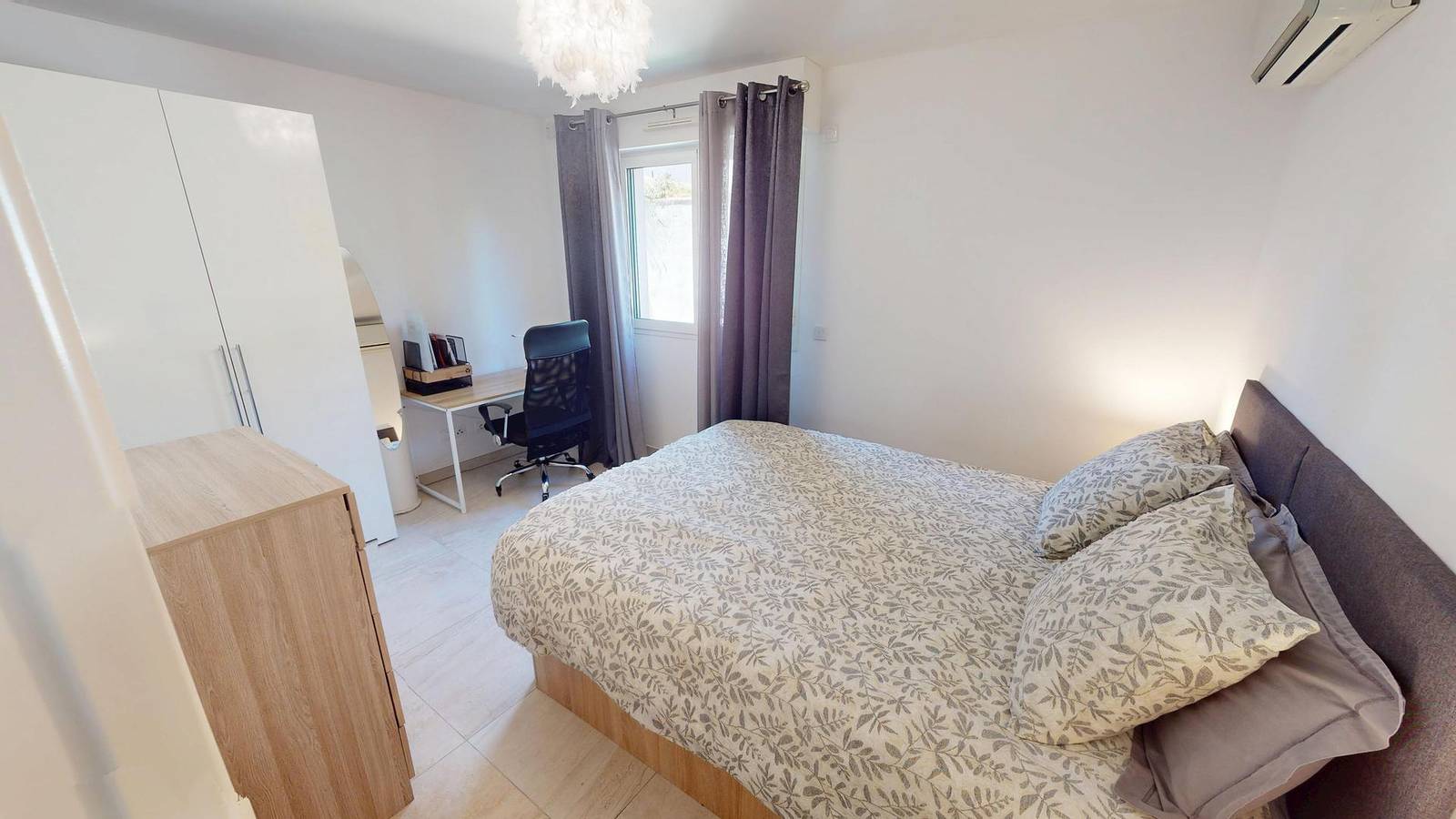 Ganze Ferienwohnung, Charming 2-room apartment with balcony, mountain view and garage near the center in Roquebrune-Cap-Martin, Nizza und Umgebung