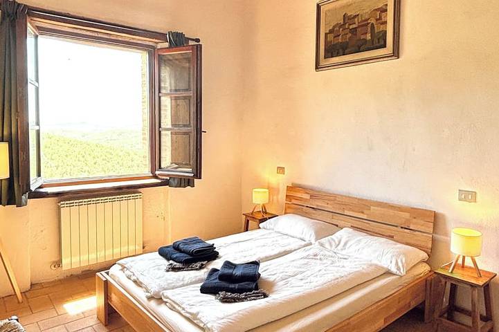 Appartamento intero, Ritiro autentico: appartamento vacanze con piscina salata e sauna a botte in Piegaro, Perugia e dintorni