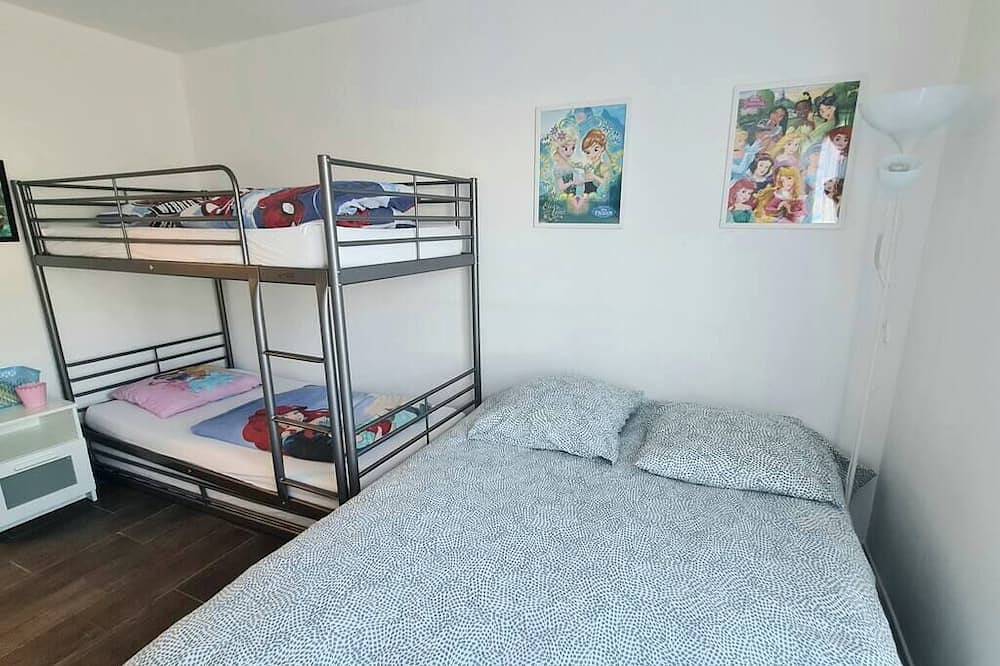 Entire apartment, ❀ Disneyland Paris, Résidence Privée dans Centre ❀ in Chessy, Seine-et-Marne