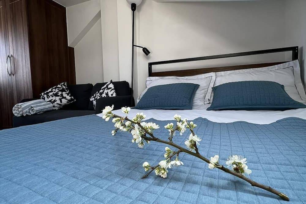 Double-Large-Salle de bain privée-Terrasse-Luxury - 6 in Ealing, Londres