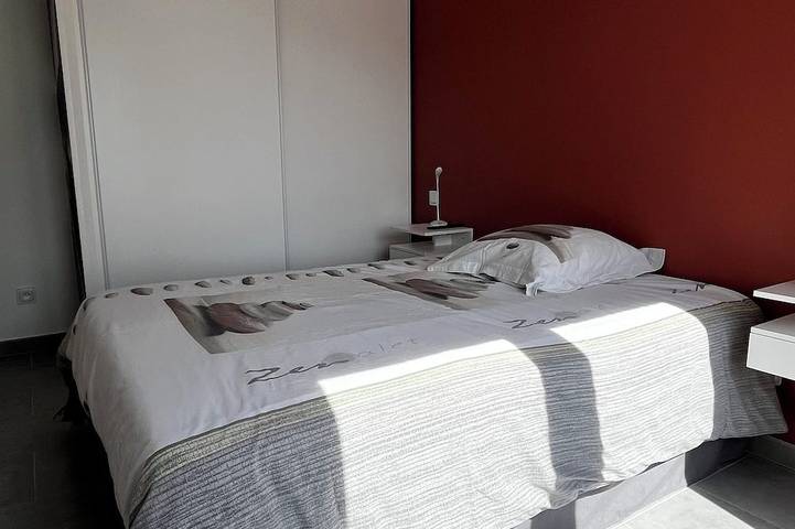 Location de vacances pour 4 personnes, avec terrasse ainsi que jacuzzi et jardin à Cazoulès - 4