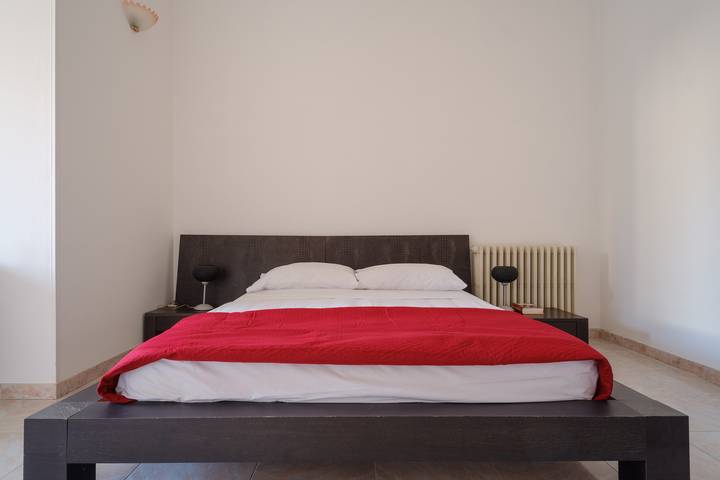 Gîte pour 6 personnes, avec balcon, adapté aux familles à Lecce - 2