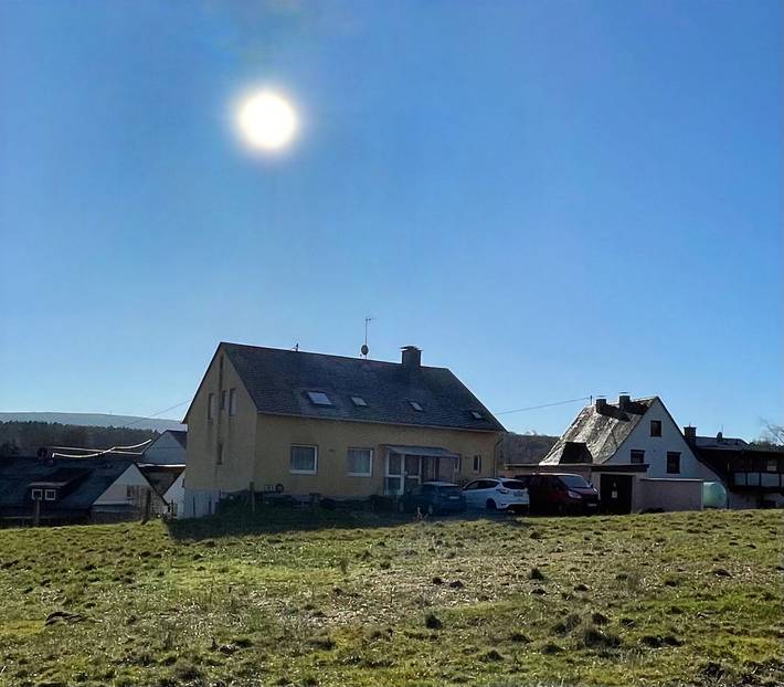 Ferienwohnung für 4 Personen, mit Balkon in Hahn