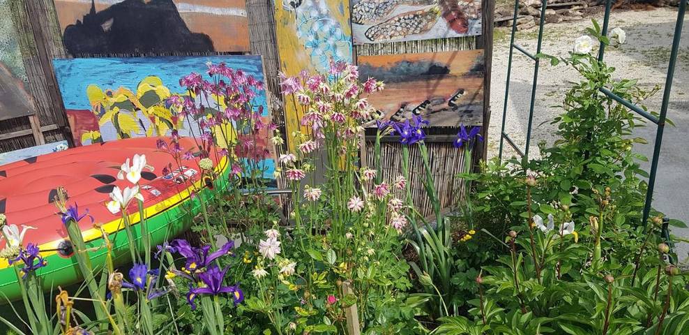Gîte pour 2 personnes, avec jardin ainsi que piscine et vue à Ruffec - 3
