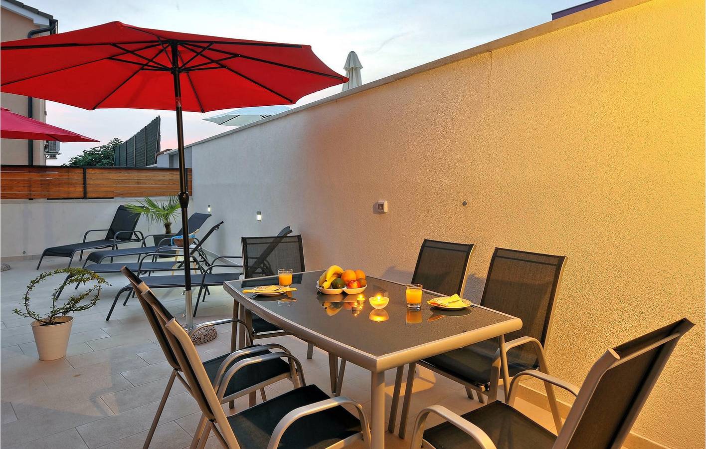 Geräumige 2-Zimmer-Wohnung mit Pool, in der Nähe des Stadtzentrums von Sisan in Sisan, Südküste Istrien