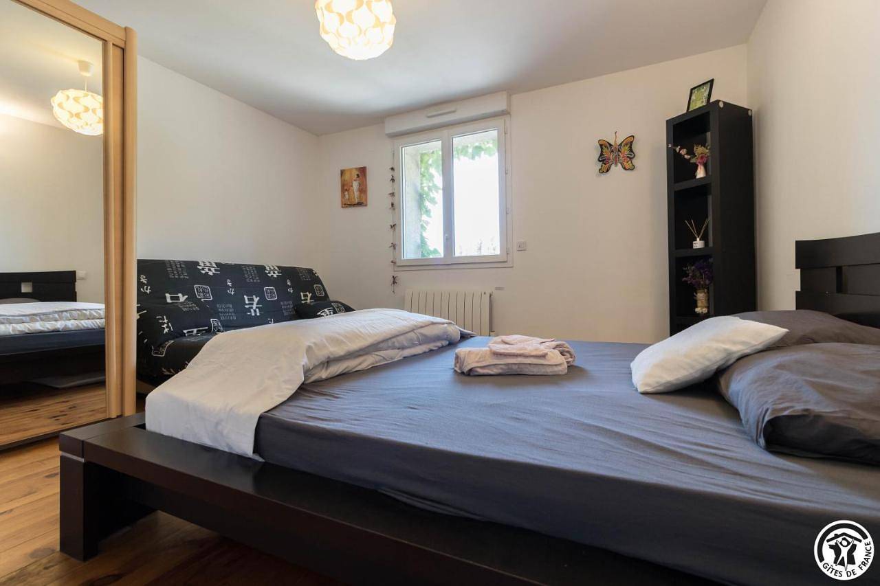 Four-Bedroom House in Castelnau-d'Estrétefonds, Haute-Garonne