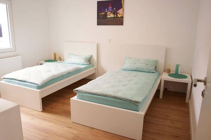 Entire apartment, Nice apartment centrally located in the Rhine-Main area in Schöneck, Main-Kinzig-Kreis