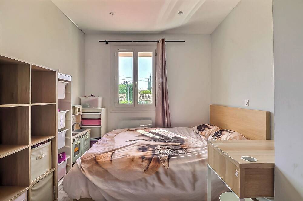 Superbe Villa 6 Couchages + un lit Bébé, Jacuzzi, Piscine, Salle de Sport, Calme in Bouillargues, Region de Nimes