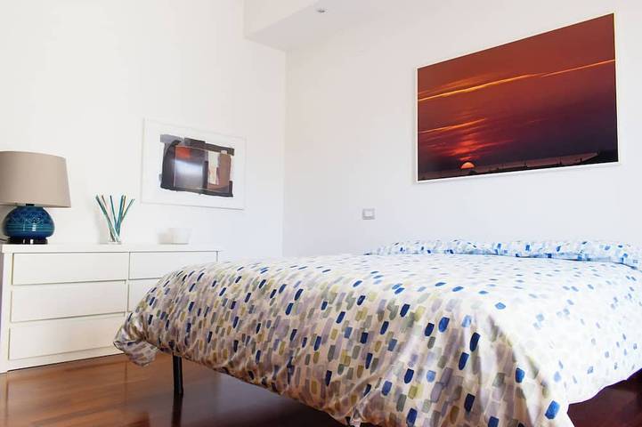 Entire apartment, Marechiare - Two Bedroom Apartment, Sleeps 4 in Ortona, Ortona (Municipality)