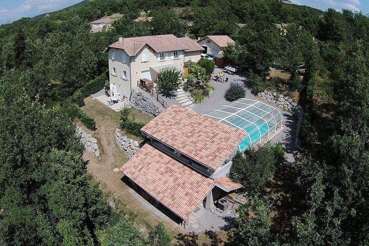 Maison de vacances pour 6 personnes, avec terrasse et jardin