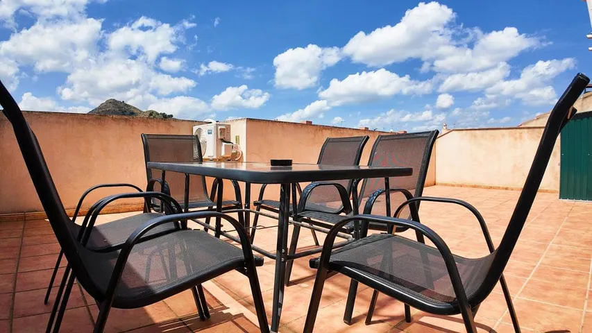 Appartement de vacances pour 8 personnes, avec terrasse et vue, animaux acceptés - 1