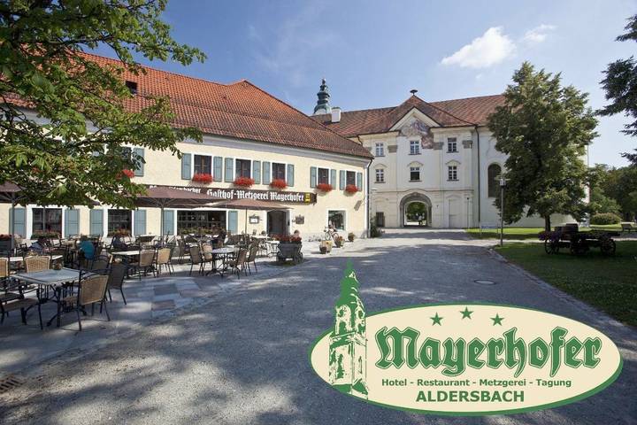 Hotel, mit Terrasse und Garten sowie Sauna in Aldersbach