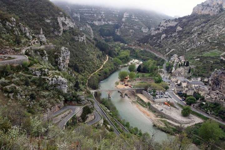 Maison de vacances pour 4 personnes, avec vue et terrasse, animaux acceptés dans les Gorges du Tarn