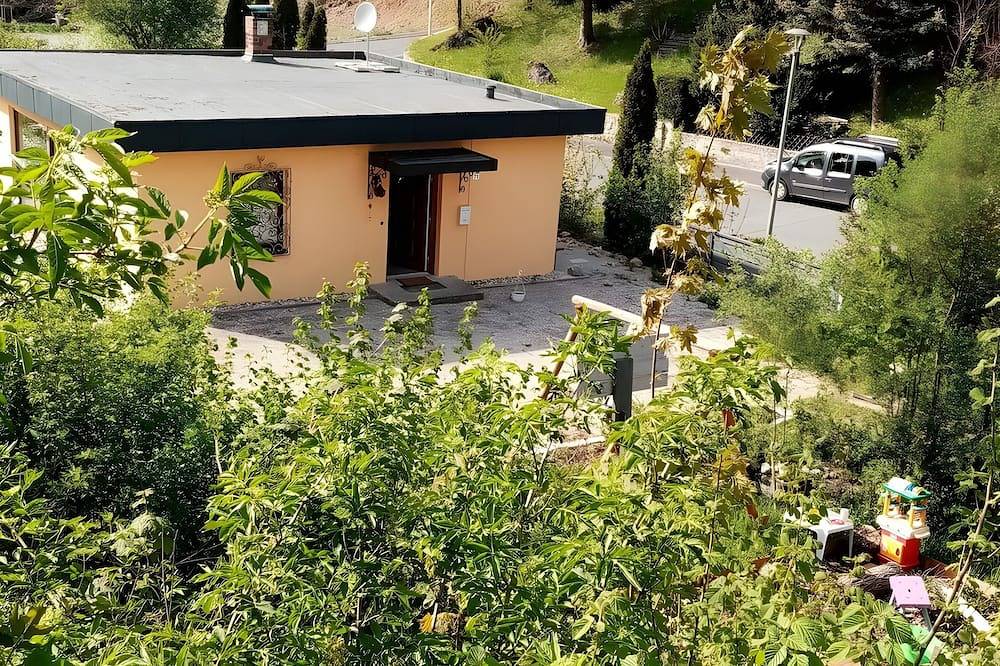 Ferienhaus für 4 Personen (50 m²) mit privater Terrasse und eigenem Garten in Egloffstein, Frankenalb