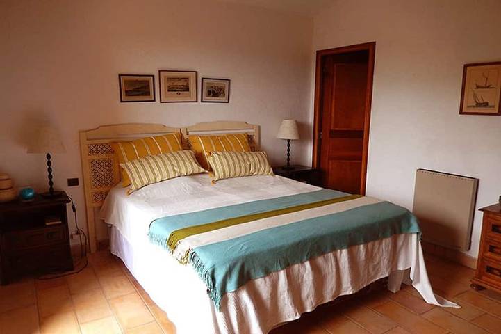 Villa pour 10 personnes, avec jardin dans Cala Rossa - 2