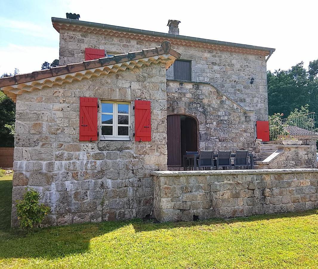 La Maison du Bonheur in Jaujac, Parc naturel régional des Monts d'Ardèche