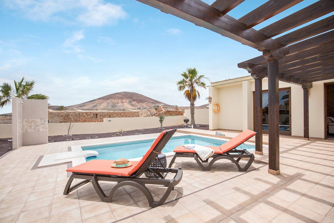 'Casa Rural La Morisca' mit Bergblick, Pool, Wlan, Garten und Klimaanlage in Tuineje, Fuerteventura