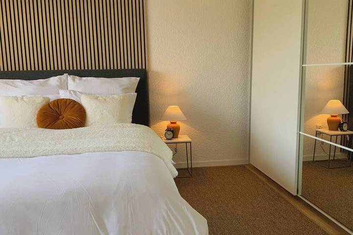 Ganze Wohnung, Bright 2Br Family Friendly Home /Basf/Parking in Ludwigshafen, Kurpfalz