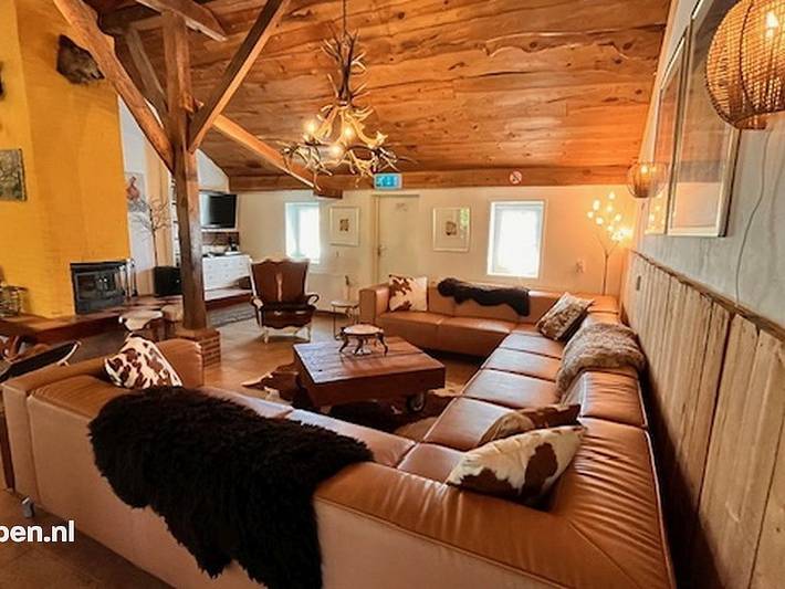 Ferienhaus für 30 Personen, mit Terrasse und Seeblick sowie Balkon/Terrasse in Drenthe - 2