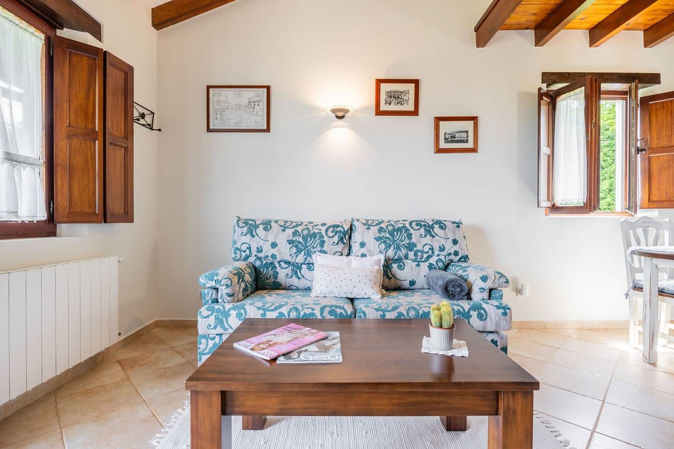 Apartamentos Las Candelas - Primoriu in Alfoz de Lloredo, Costa de Cantabria