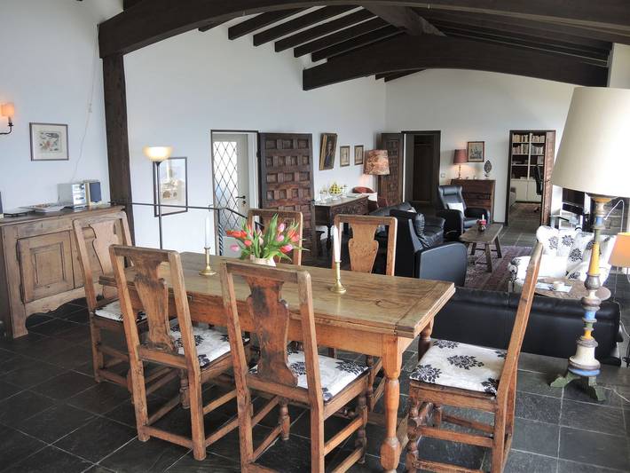 Ferienhaus mit Aussenpool und Blick auf den See, verspricht Ruhe und Privatsphäre. in Porta (Brissago), Brissago