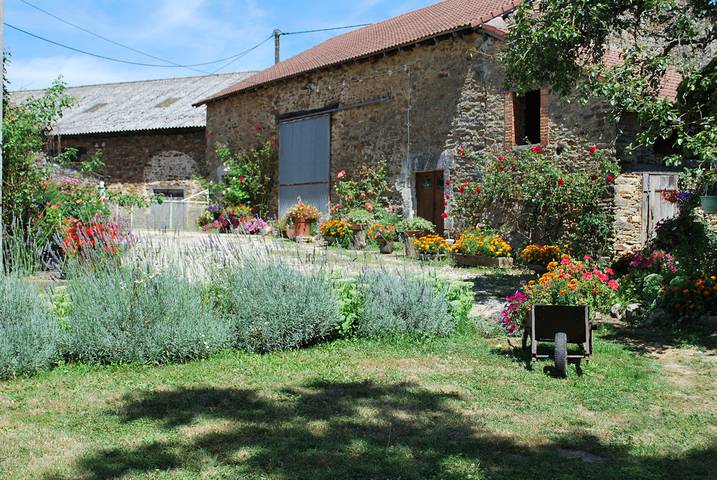 Gîte pour 6 personnes, avec jardin et terrasse dans Périgord Vert - 4